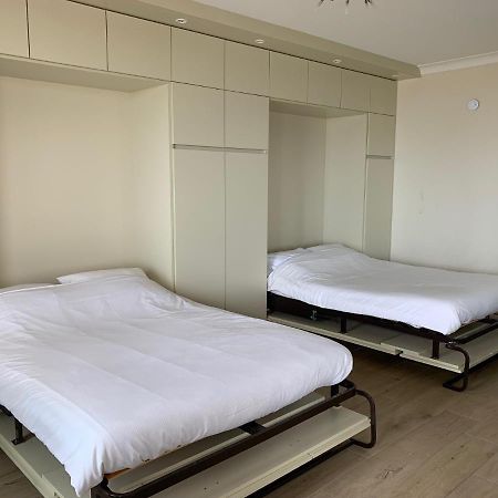 Very Spacious Family Apartment With Seaview T16 Oostende Eksteriør billede