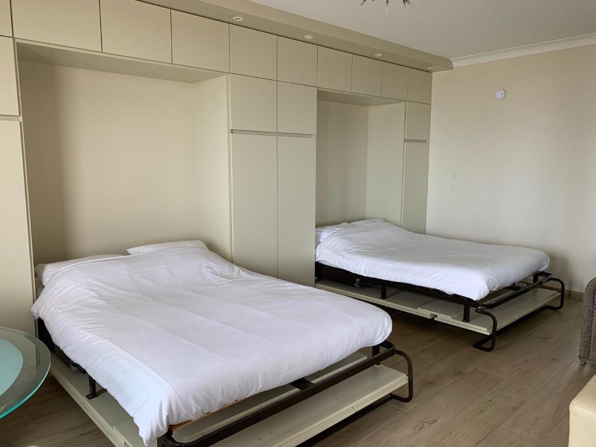 Very Spacious Family Apartment With Seaview T16 Oostende Eksteriør billede