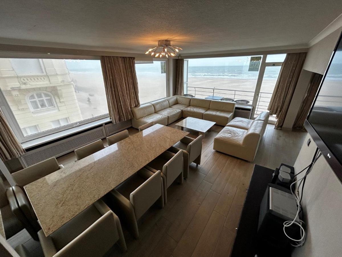 Very Spacious Family Apartment With Seaview T16 Oostende Eksteriør billede